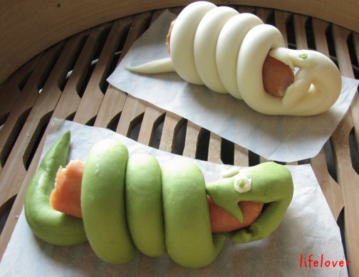 蛇咬狗.. 蛇咬狗..