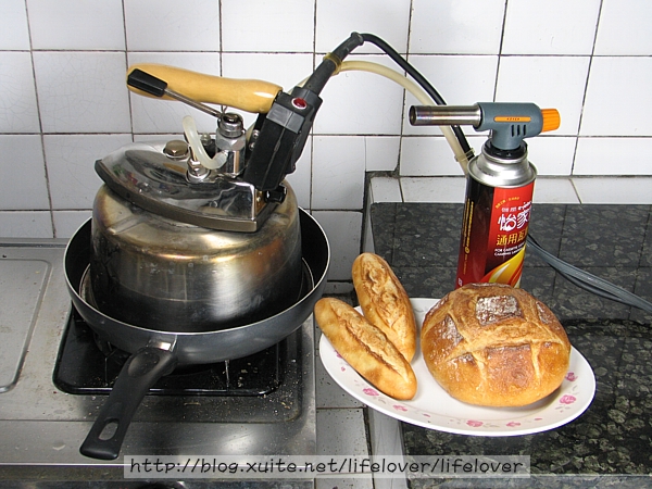 平底鍋+熨斗=蒸氣烤箱~~ 平底鍋+熨斗=蒸氣烤箱~~