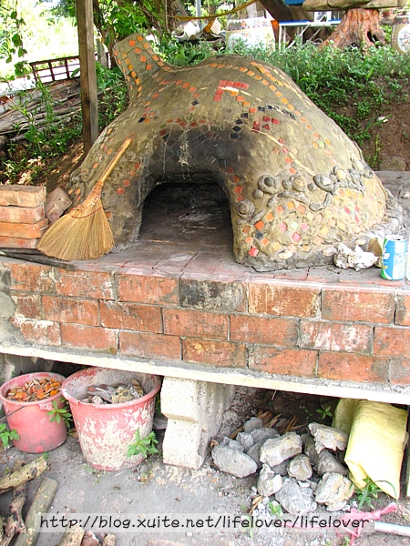 石窯烤麵包 初體驗…. ( 烤的不好…. ) 石窯烤麵包 初體驗…. ( 烤的不好…. )