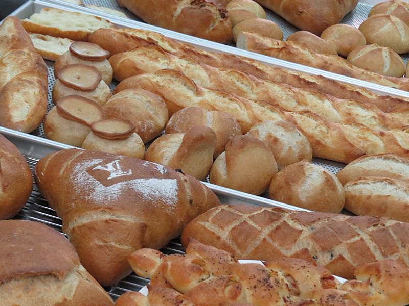 歐式麵包教學 (20140118 一學員來自嘉義、一學員正在讀國三) 歐式麵包教學 (20140118 一學員來自嘉義、一學員正在讀國三)