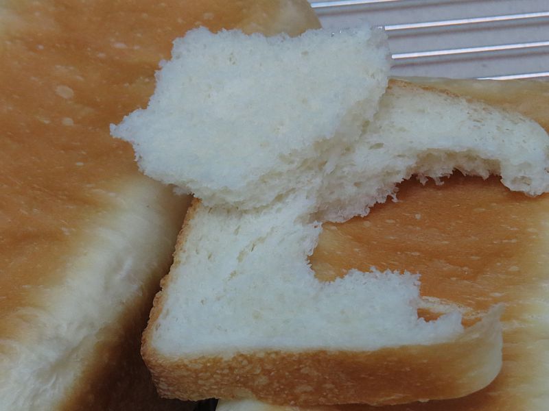 假日麵包隨意做: 免發酵箱、酸奶油粉心粉吐司 假日麵包隨意做: 免發酵箱、酸奶油粉心粉吐司