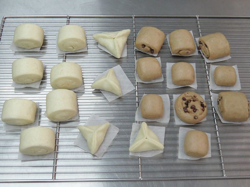 白饅頭  與  全麥饅頭
